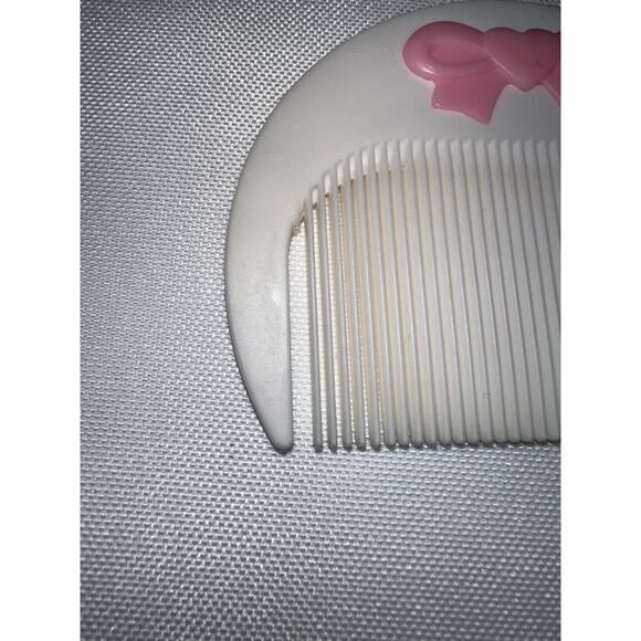 RARE VTG 1976 My Melody SANRIO Pouch Handkerchief Pocket Mirror & Comb Japan - Picture 4 of 15